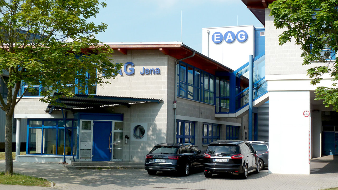 Moderne Elektrotechnik am Hauptsitz Jena