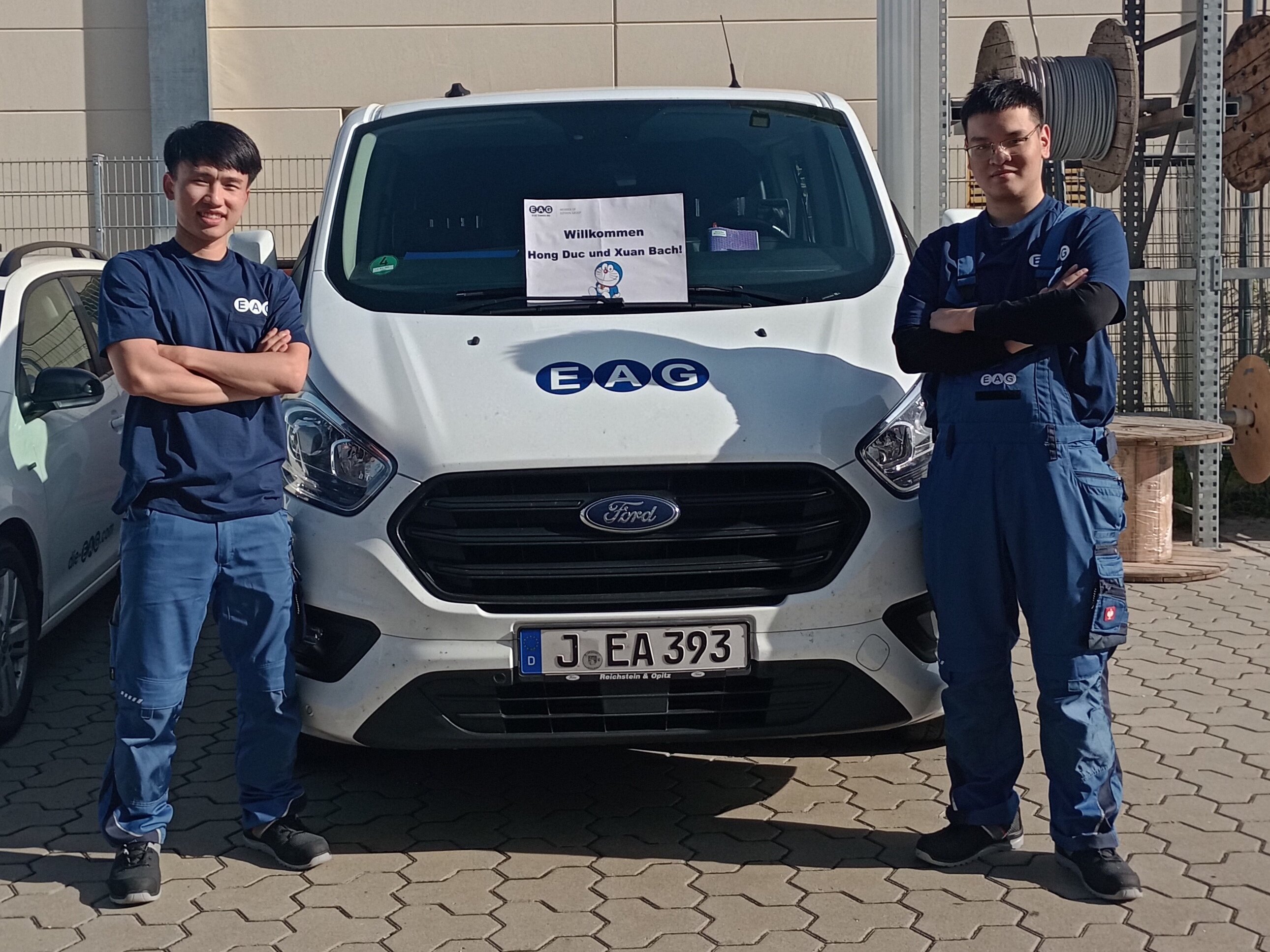 8500 km legten unsere beiden vietnamesischen Auszubildenden zurück, um in Jena bei uns ihre Ausbildung zum Elektroniker für Energie- und Gebäudetechnik zu beginnen.